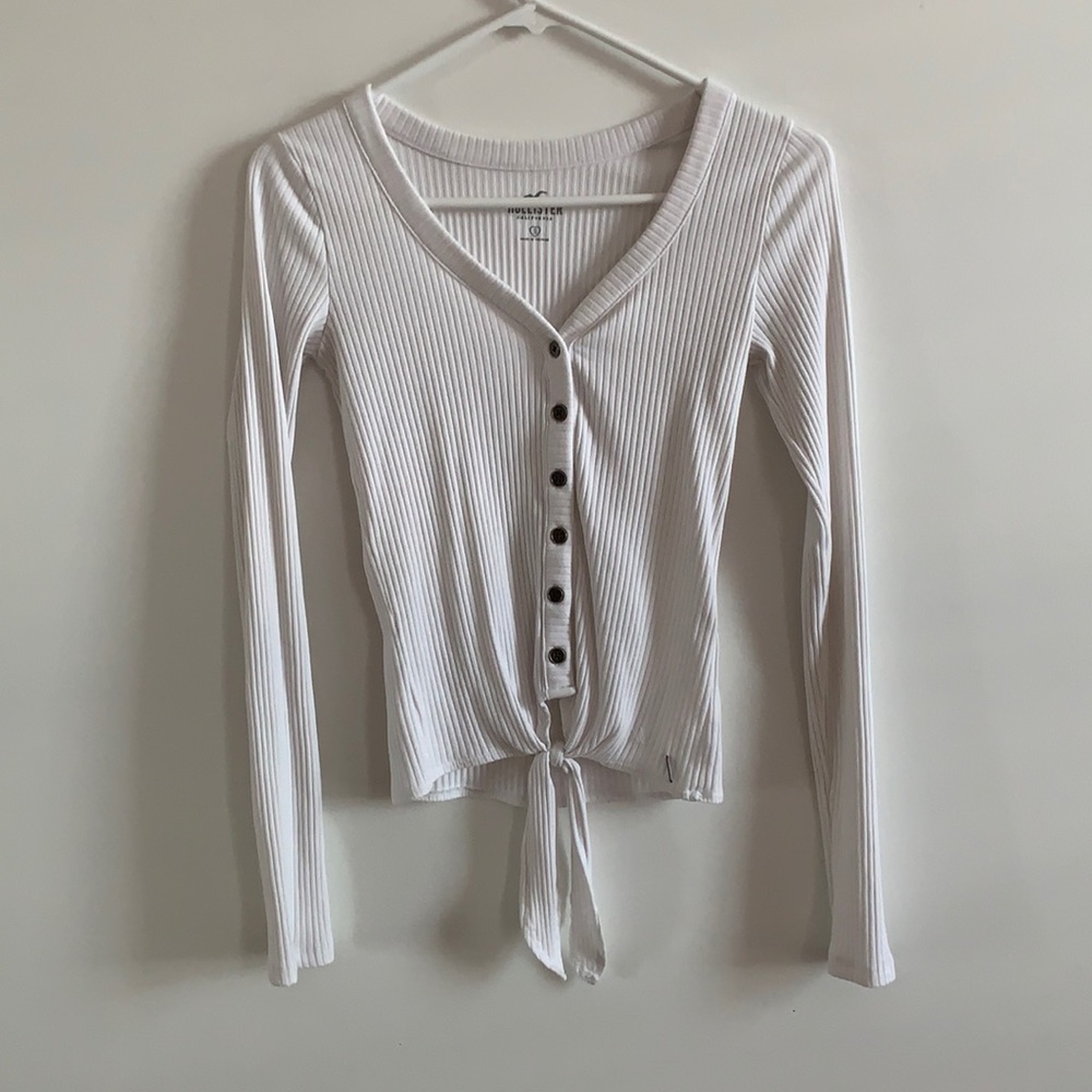 hollister long sleeve top